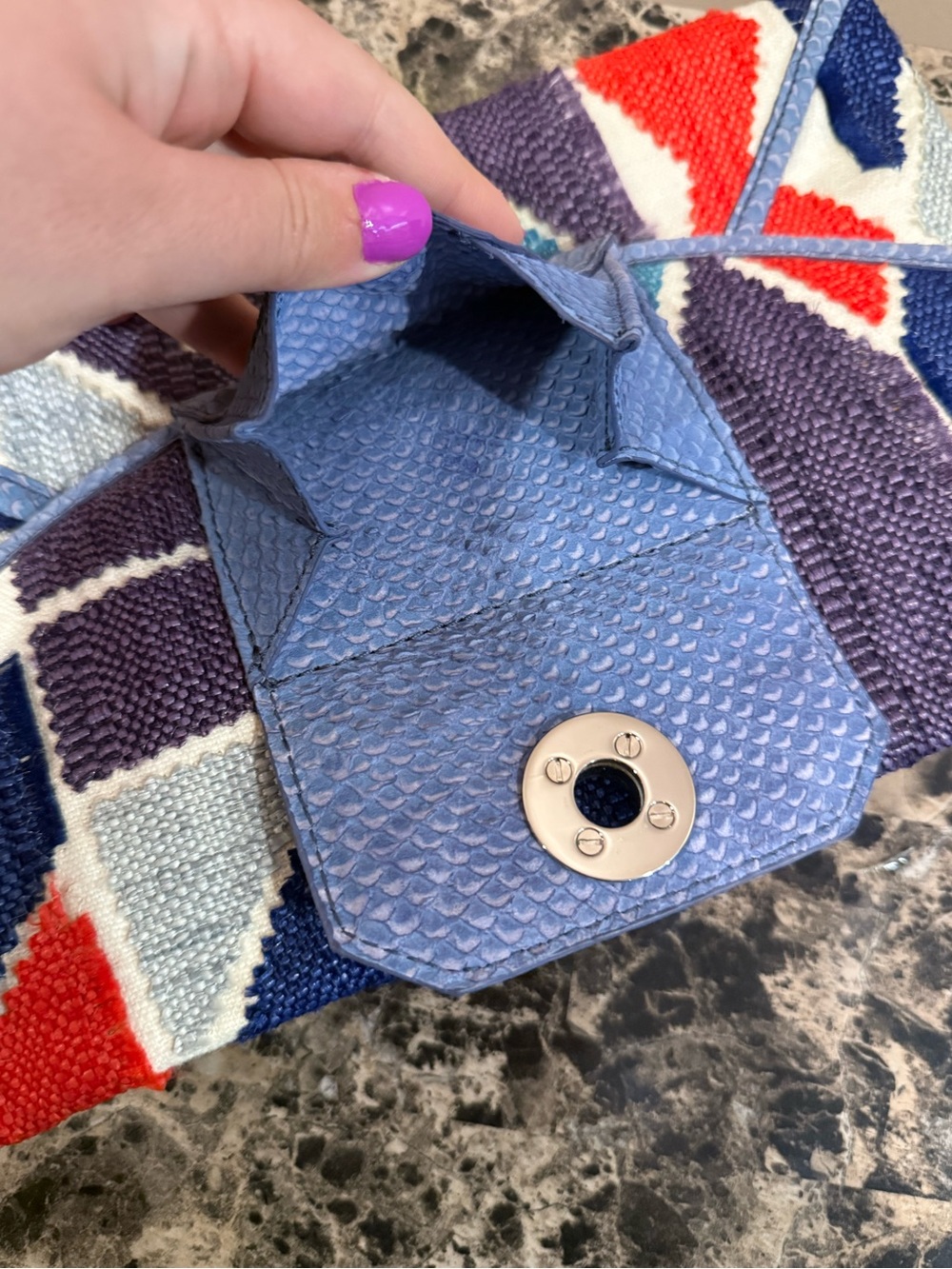 Henri Bendel Geometric Print Clutch RARE - Picture 8 of 16